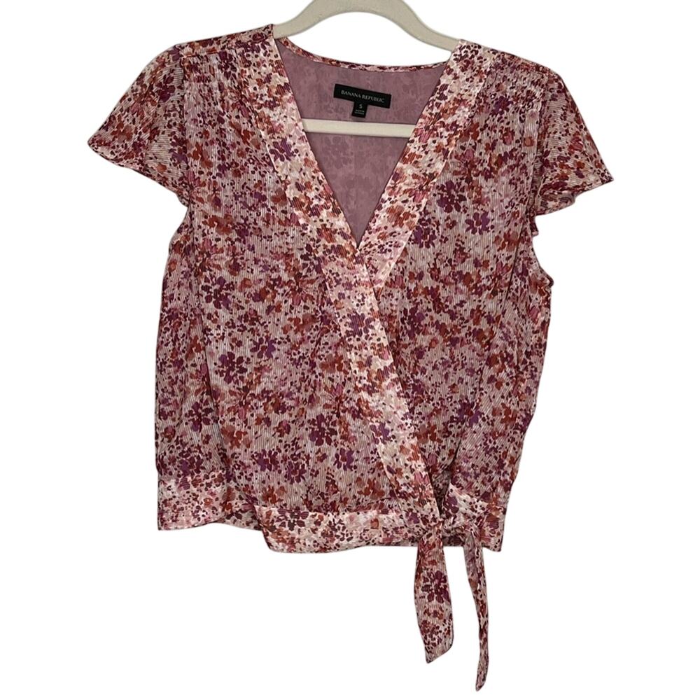 Banana Republic Sleeveless Top Small